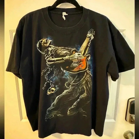 Anvil Other - VTG Y2K Gothic Skeleton Playing Guitar Black Tshirt XL Unisex 100% Cotton Anvil